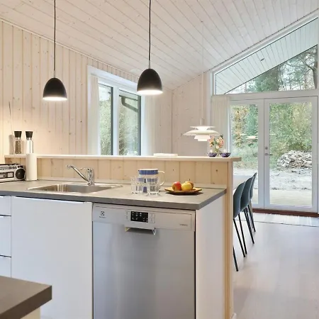 Haiko - 250m From The Sea By Interhome * Rønne